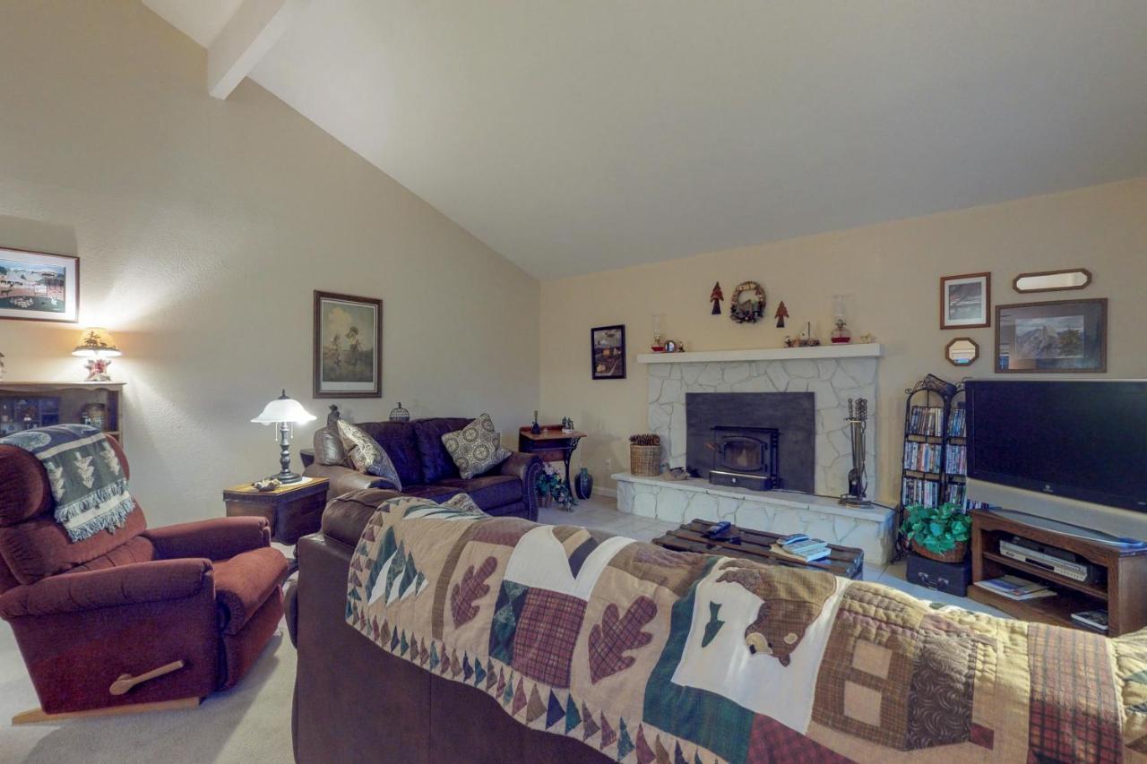 Charm By The Lake Groveland Exterior photo